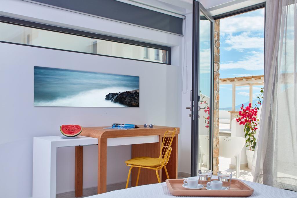 Icon Suites Potos Bagian luar foto