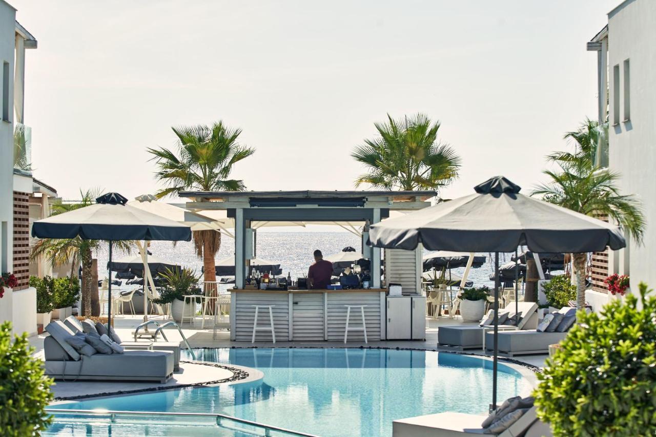 Icon Suites Potos Bagian luar foto